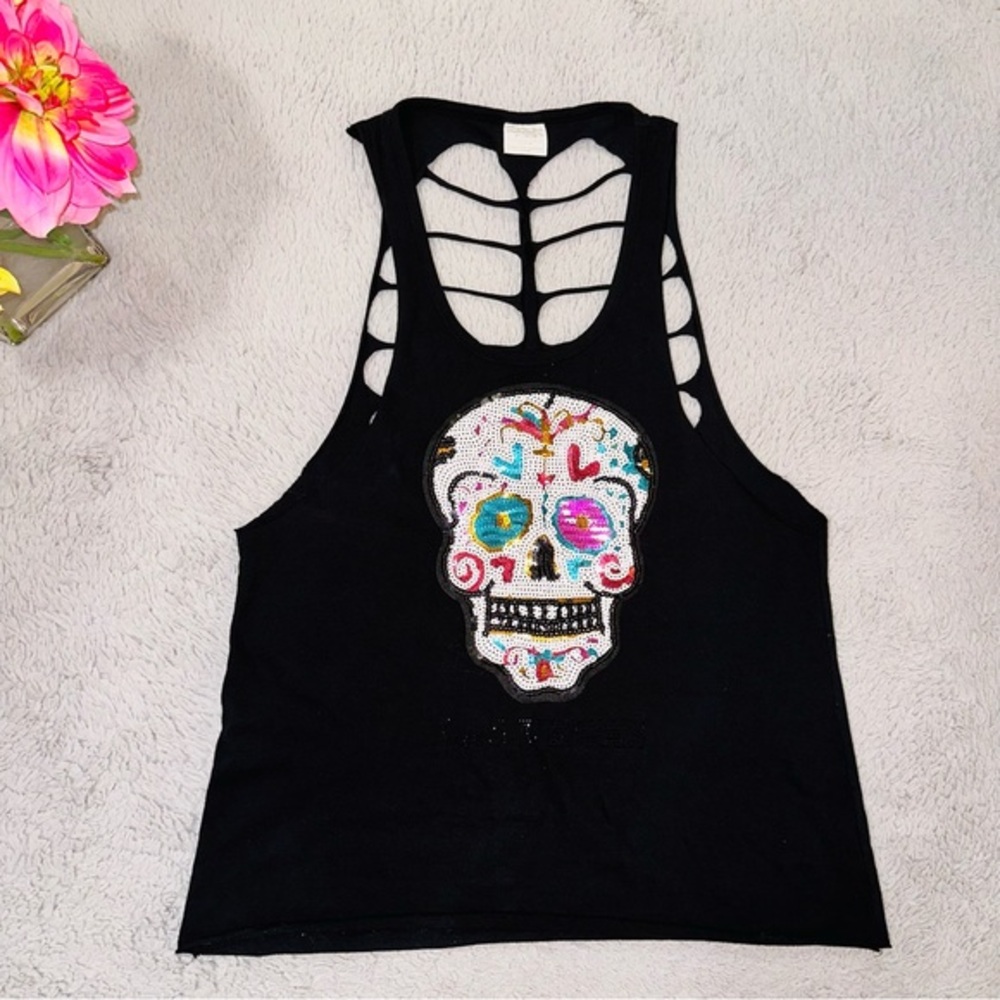Las Vegas sequin skull cutout top